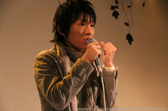 2010年3月24日(水)ストロボカフェ六本木『HAPPY LUSH』ライブより