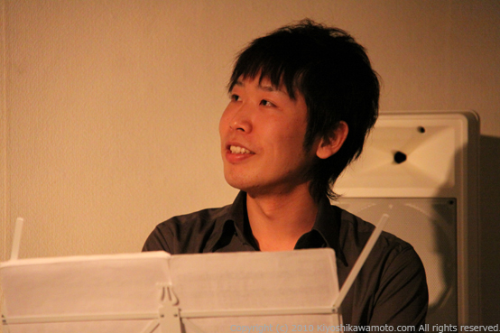 2010年3月24日(水)ストロボカフェ六本木『HAPPY LUSH』ライブより