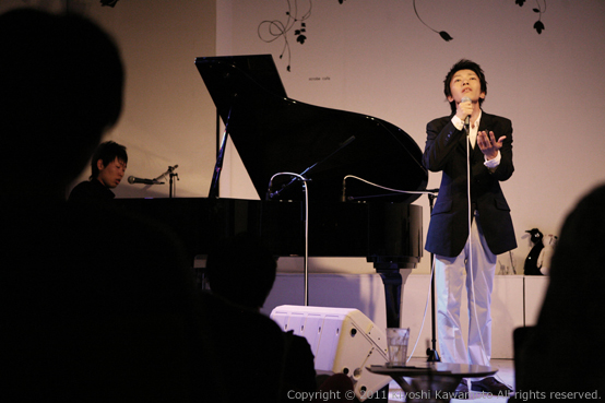 2011年5月24日(火)北参道ストロボカフェ　ライブより