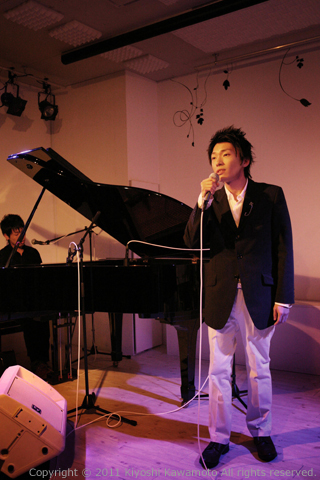 2011年5月24日(火)北参道ストロボカフェ　ライブより